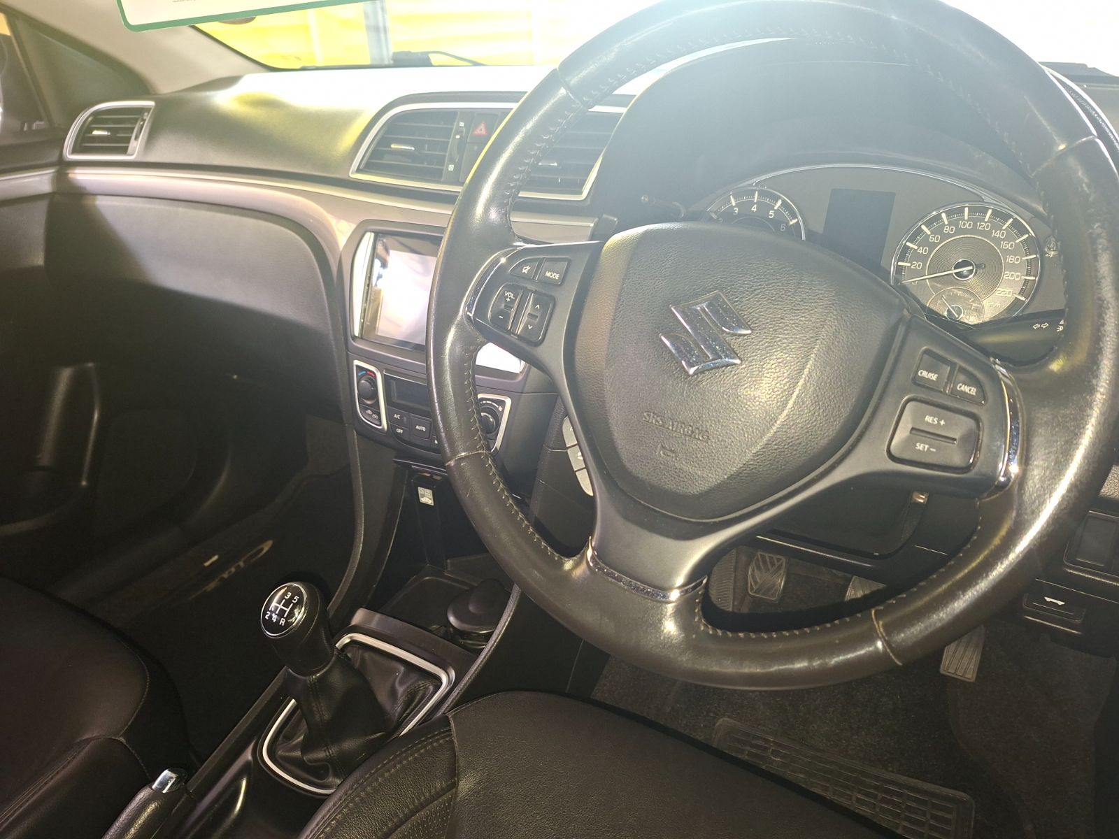 2022 Suzuki Ciaz 1.5Glx – photo 4