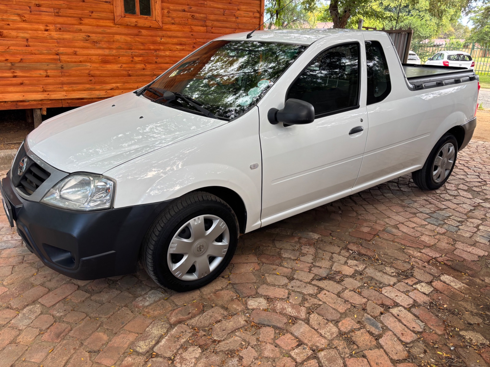 2020 Nissan NP200 1.6i Safetypack Aircon manual for sale