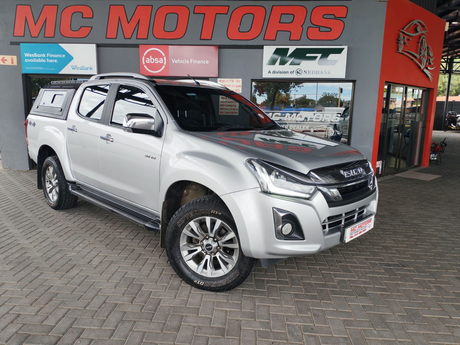 2022 Isuzu D-Max 300 LX 4X4 A/T D/C P/U for sale
