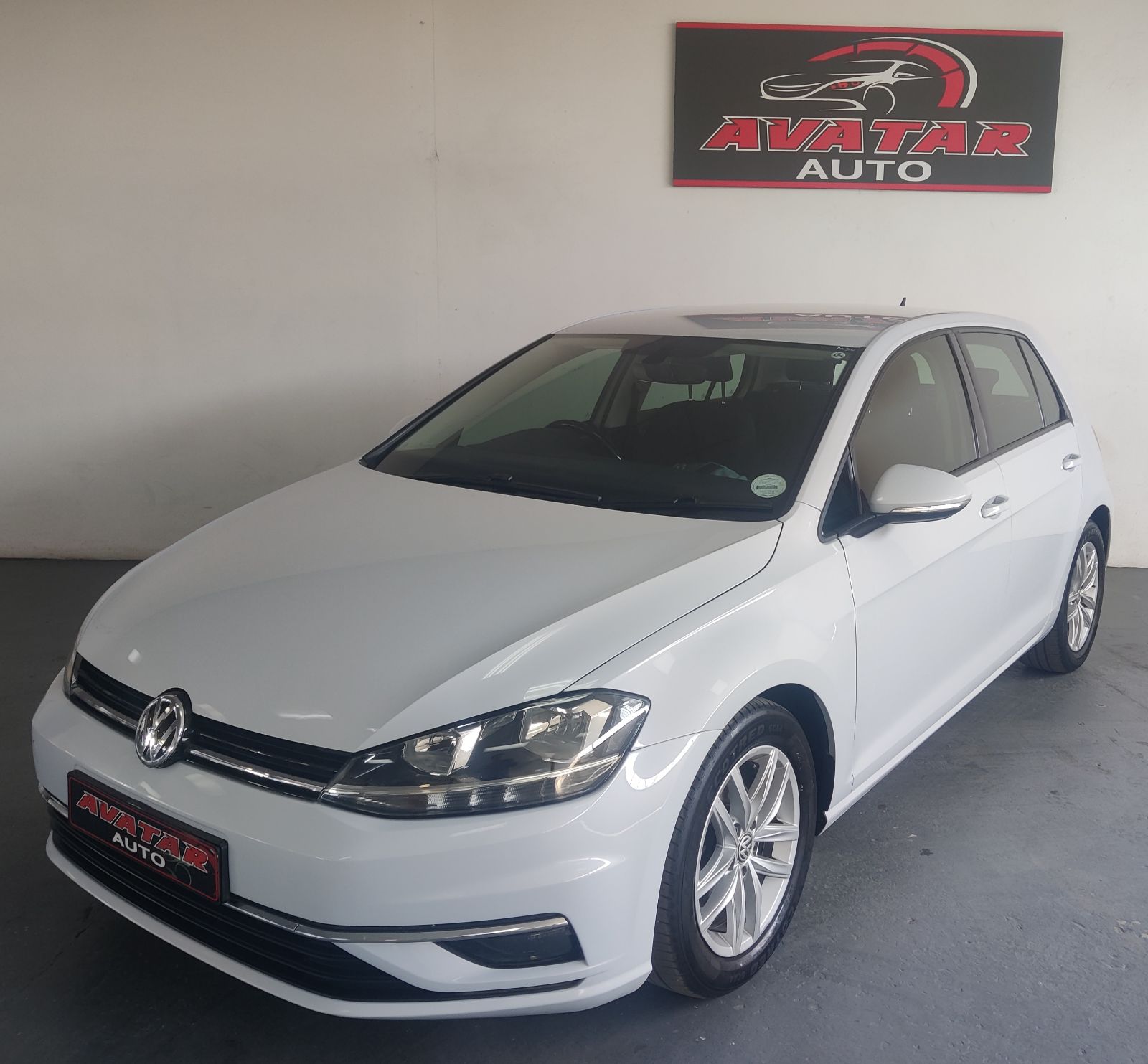 2017 Volkswagen Golf 1.0 TSi Comfortline for sale at Avatar Auto
