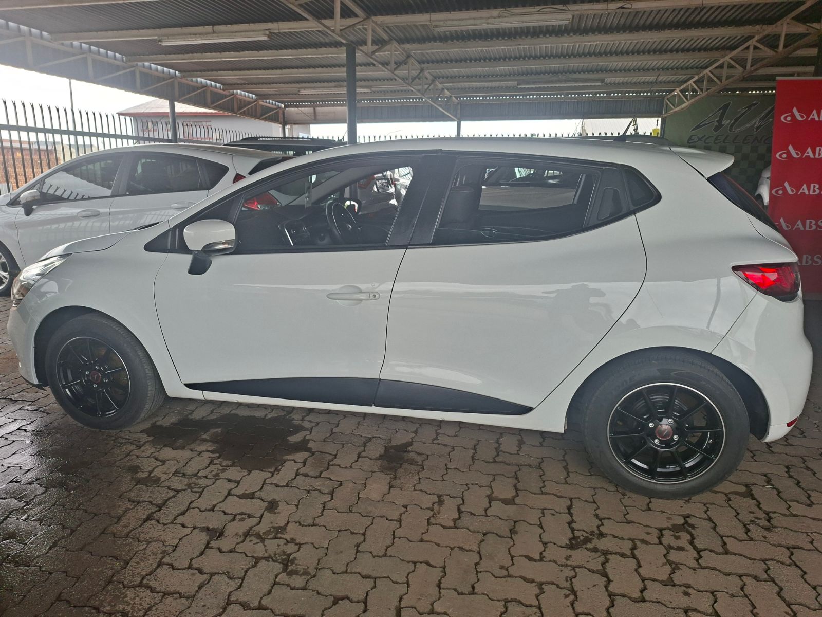 2020 Renault Clio 900T Aurhentique – photo 6